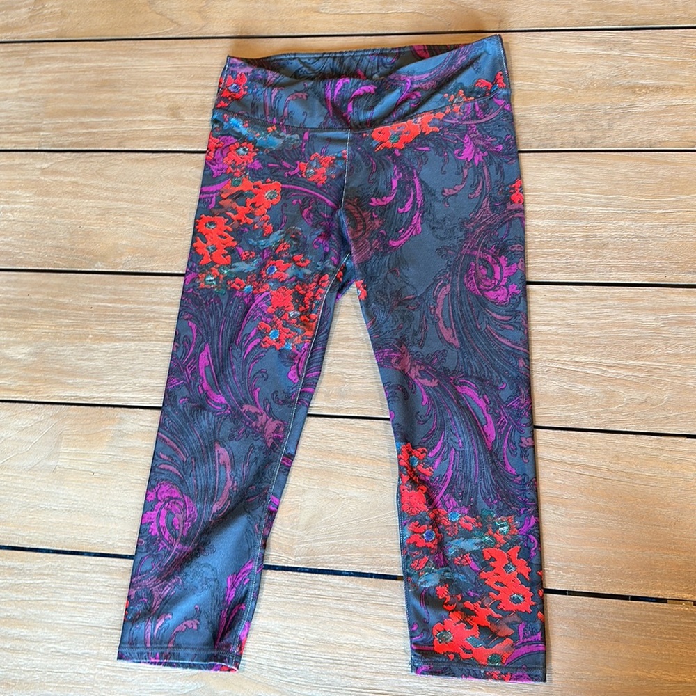 Fabletics tights - Picture 2 of 4
